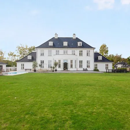 Sanders Rosenlund - Luxury North Of Copenhagen Villa Vedbaek